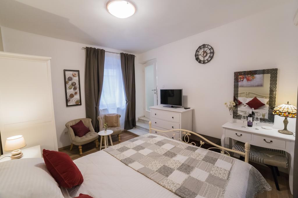 Studio Archie Guest house 3*