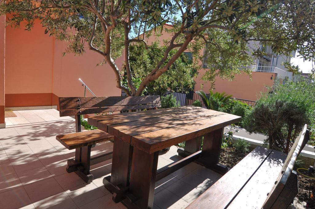 Poolside Paradise - A Hidden Gem In