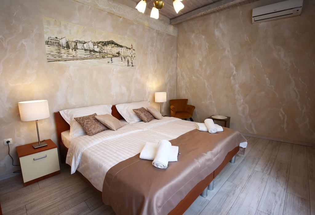 Luxury Lidija 3* Split
