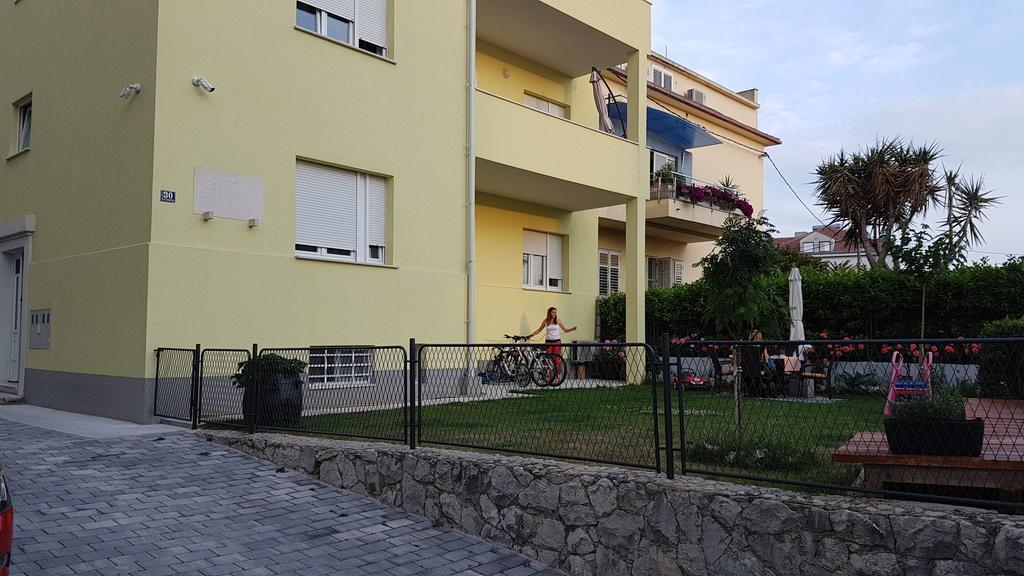 Adriana Apartman