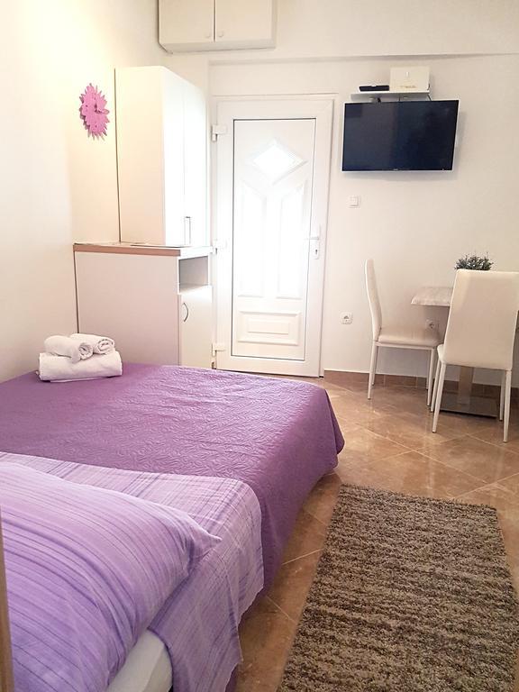 Ivana With Private Bathroom - Center Of Gasthof *