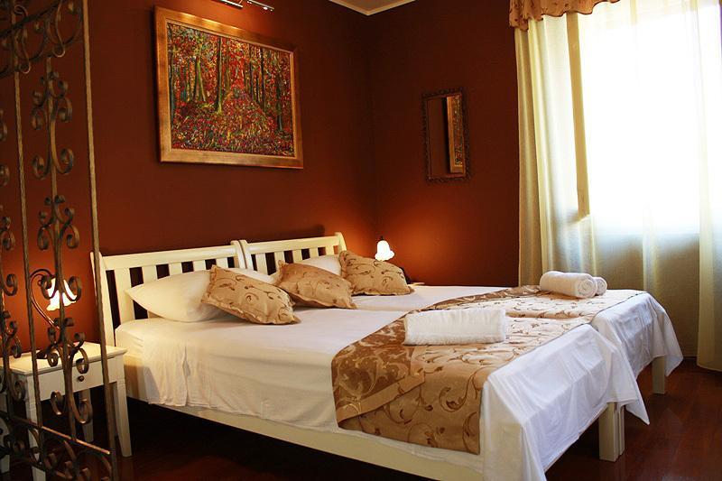 Guest house Tri Lava Luxury Living Split