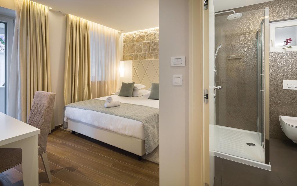 Bed & Breakfast Balatura The Fine Split