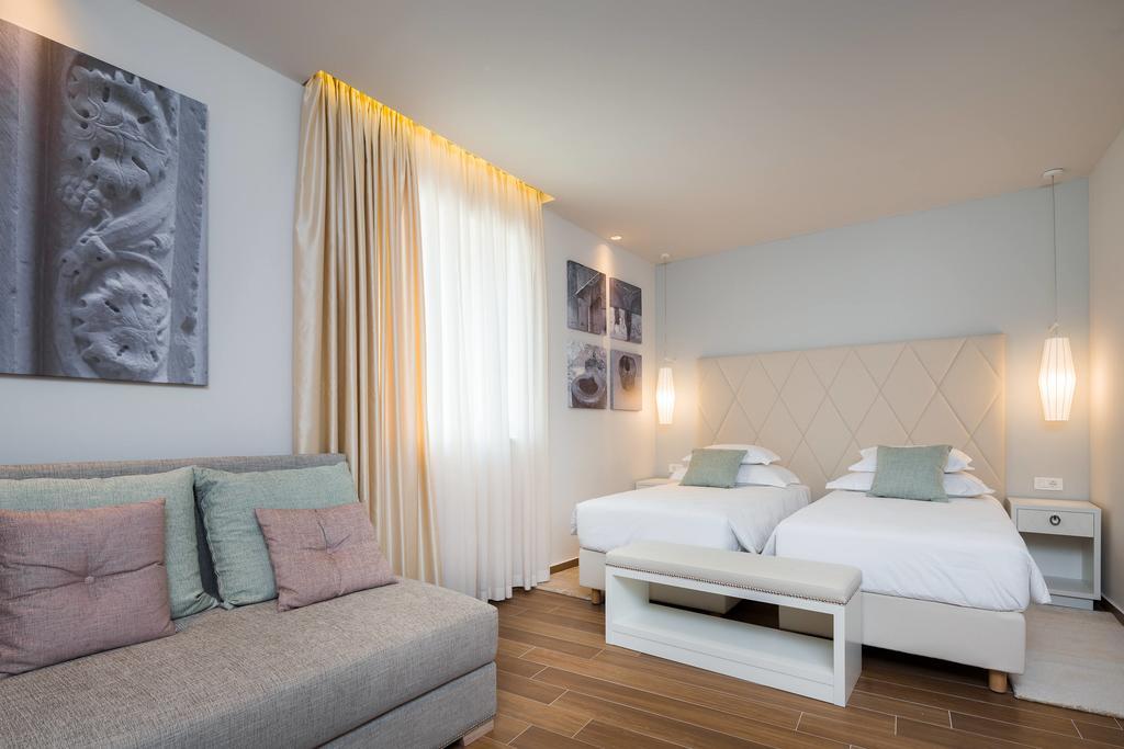 Balatura The Fine Bed & Breakfast