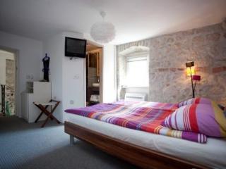 Apartment Veli Varos *