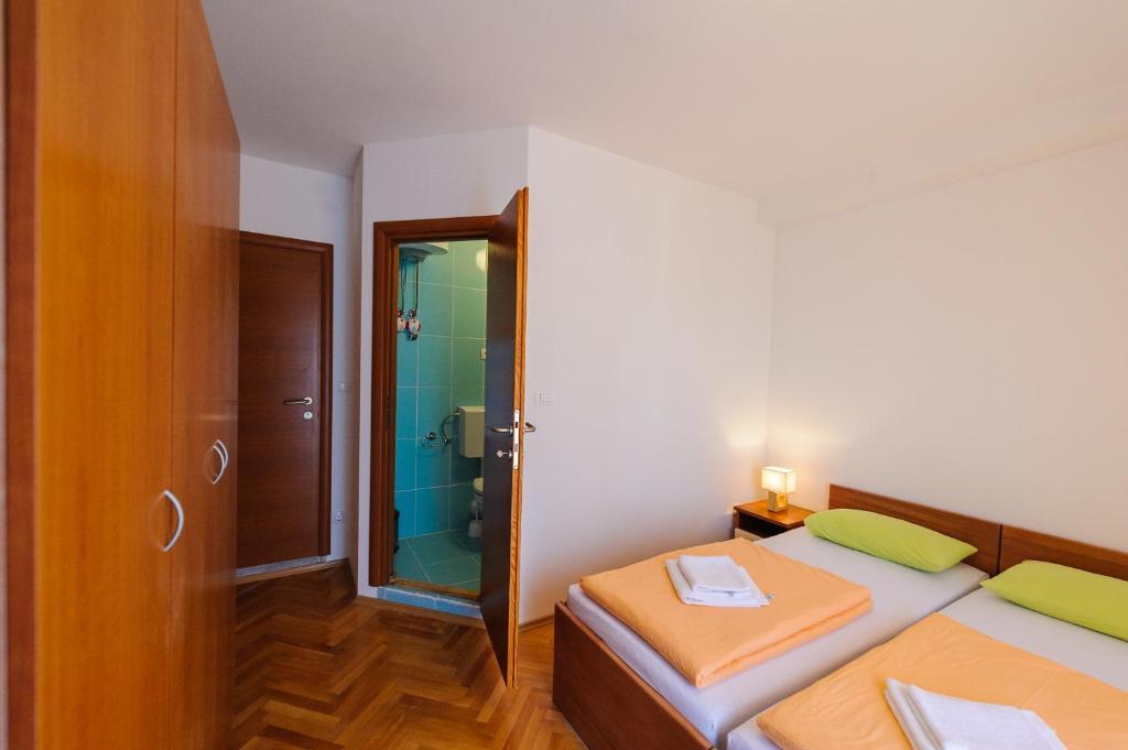 Apartment And Iva Split