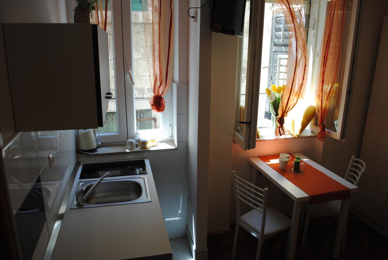 Optimist Split/city Center Apartman *