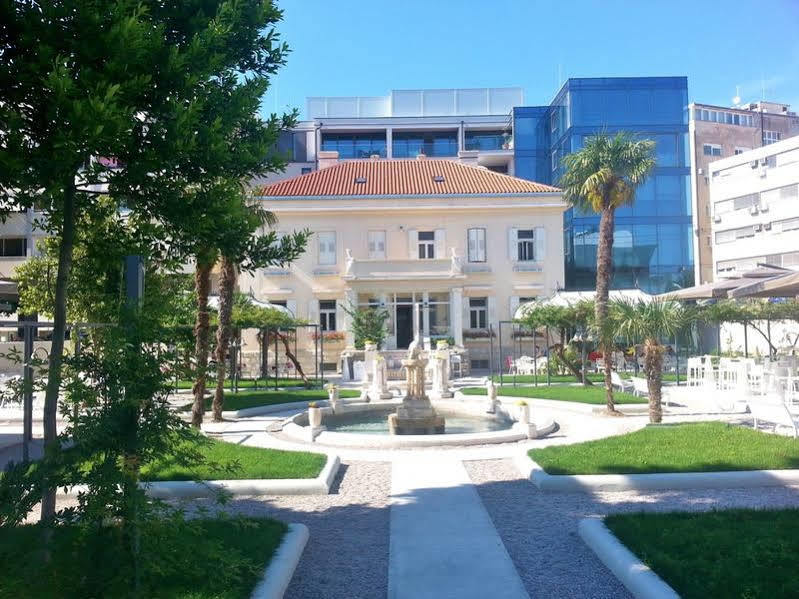 Ivo Hotel