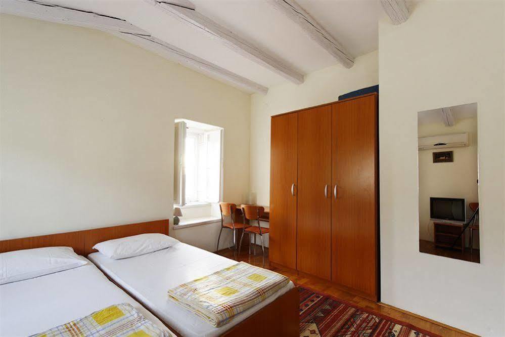 Carpe Diem Hotel 3*