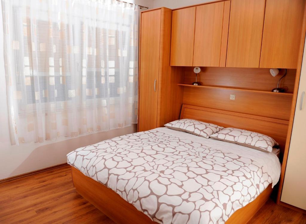 Blue Tree Apartment