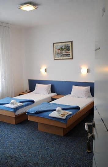Zvonimir Hotel