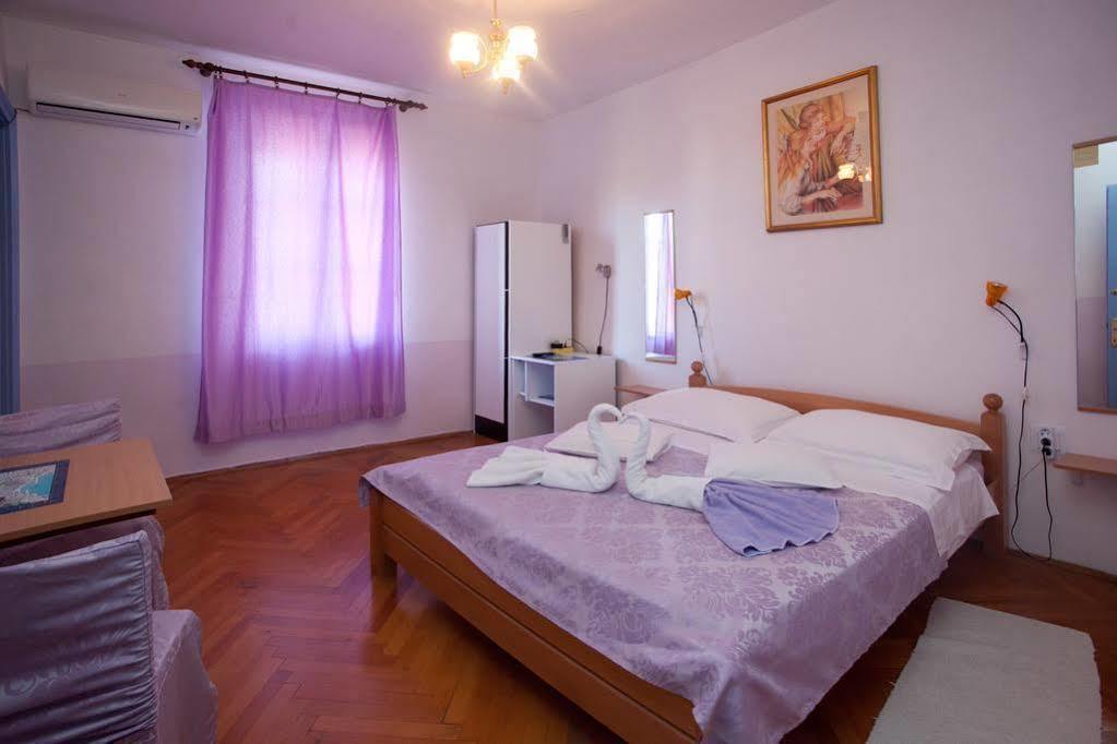Guest house Dalmatian House