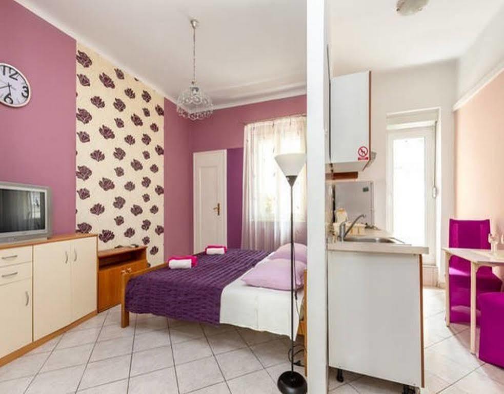 Dado Apartment *