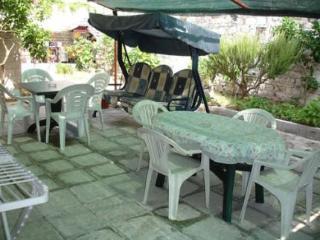Guest house Peruzovic 1 3*