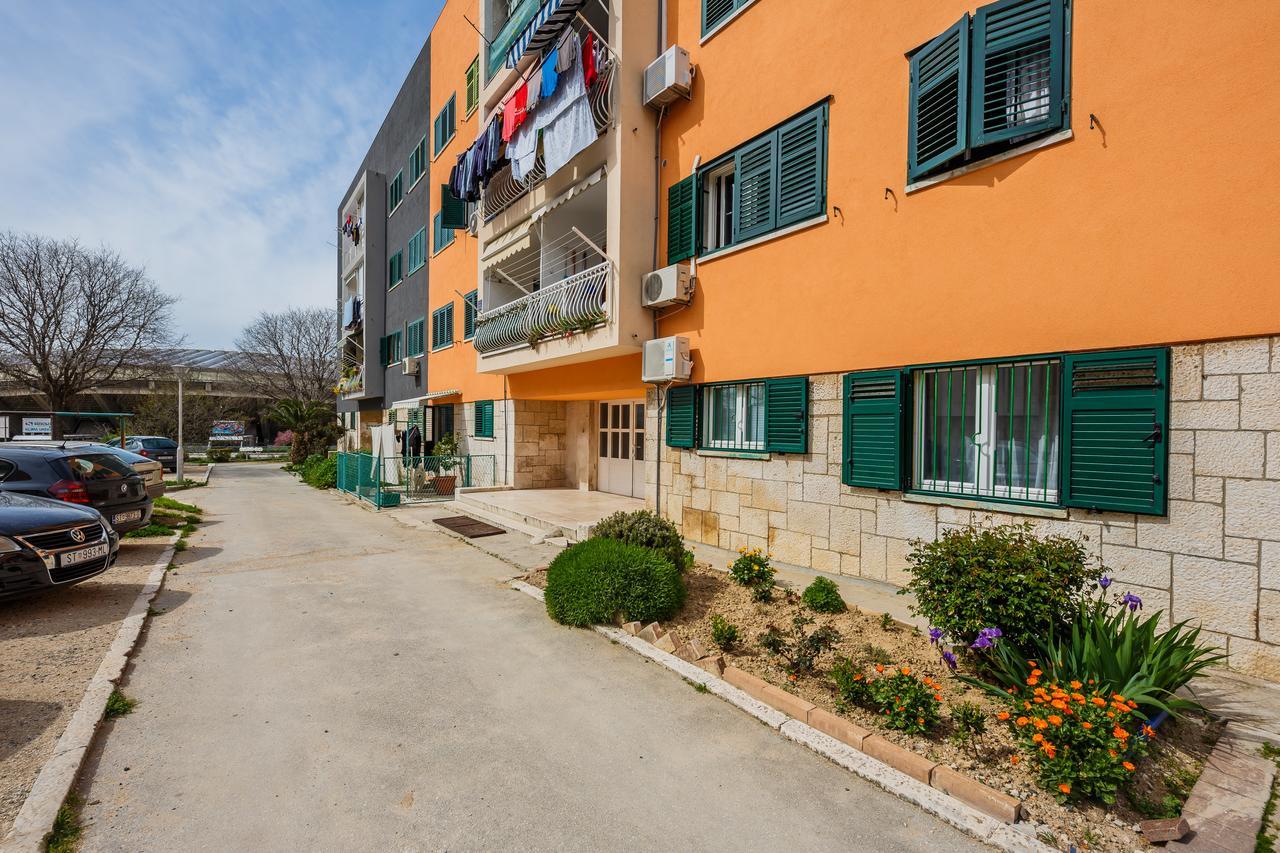Apartment Emica *