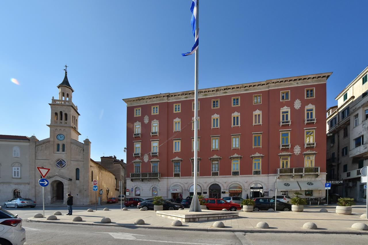 Mii Bajamonti Palace