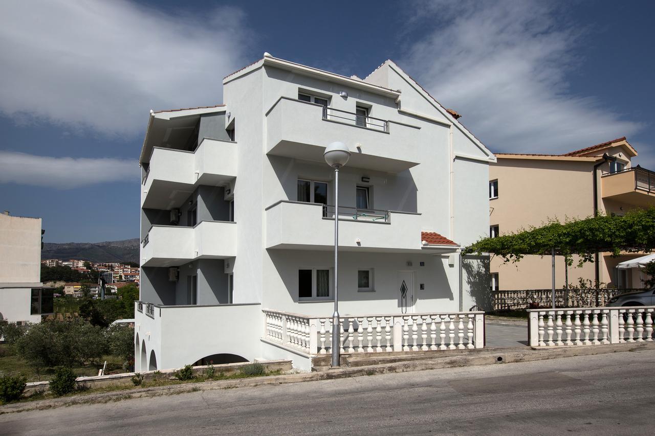 Apartman Lidija *