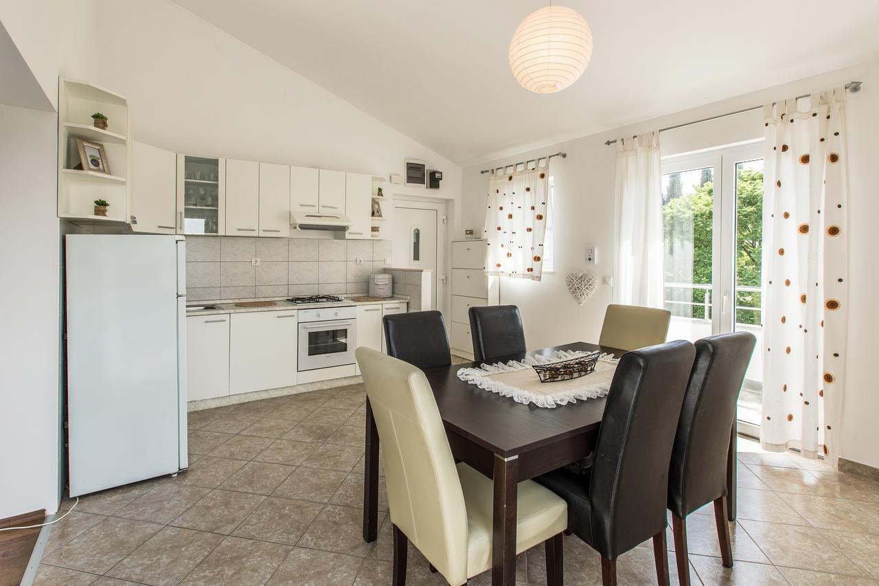Lidija Apartman