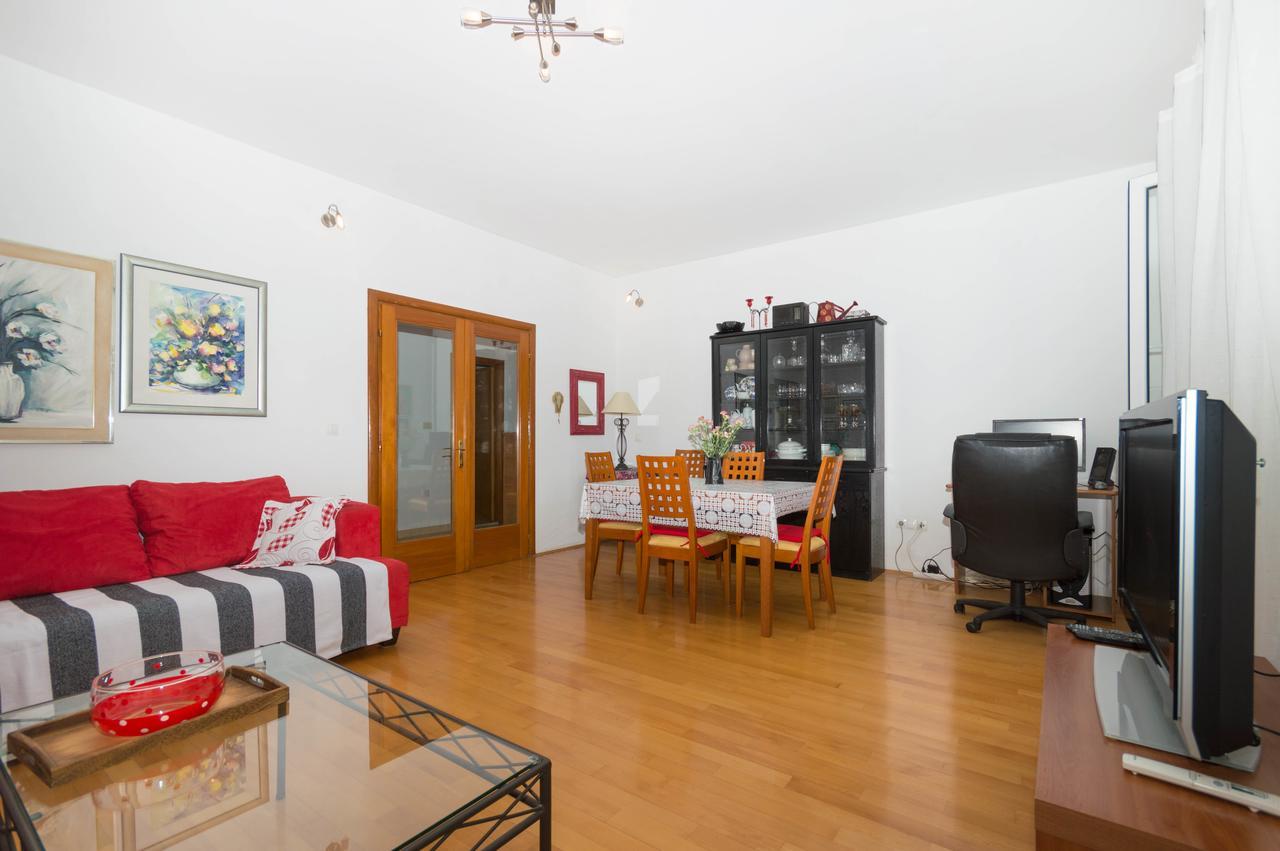 Apartment Apartment Leo Split