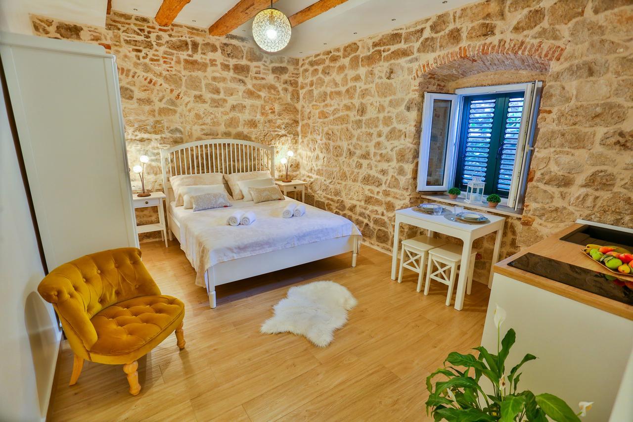 Mana Centre Apartment