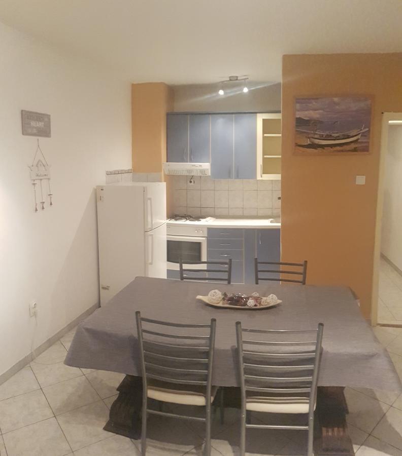 Apartment 4 Kilometar To Centar