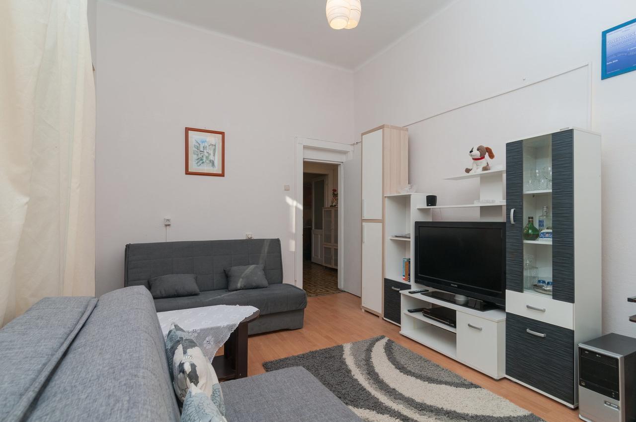 Vedrana Apartamento