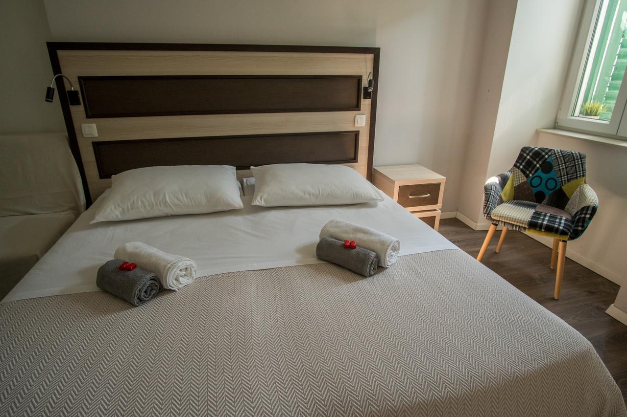Jr Luxury Guest house