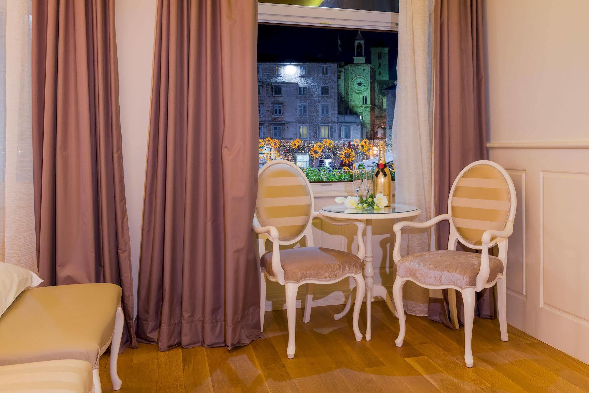 Piazza Heritage 4*