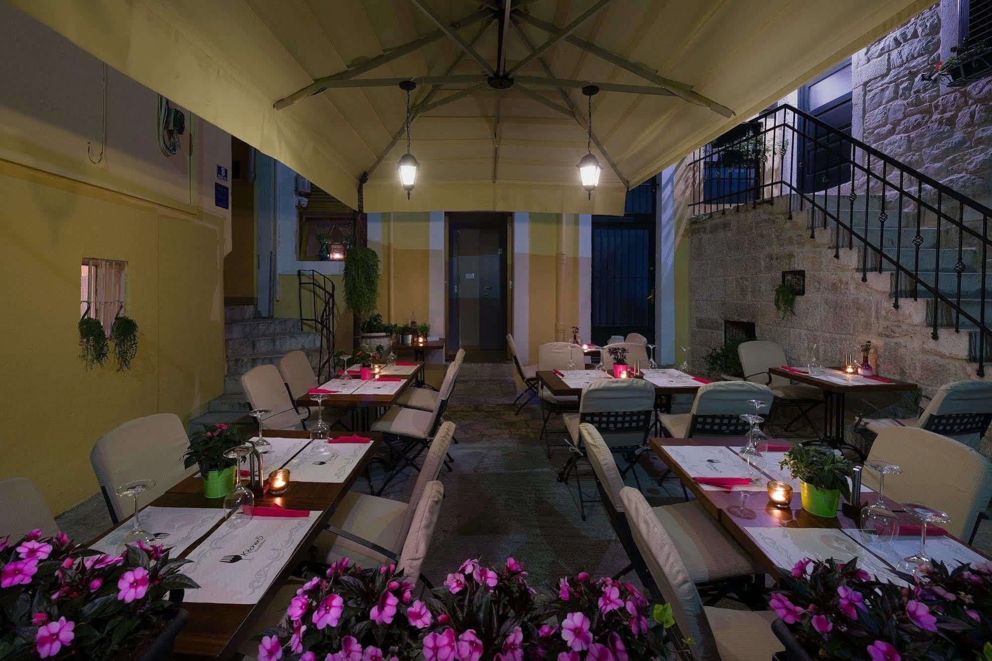 Piazza Heritage Hotel 4*