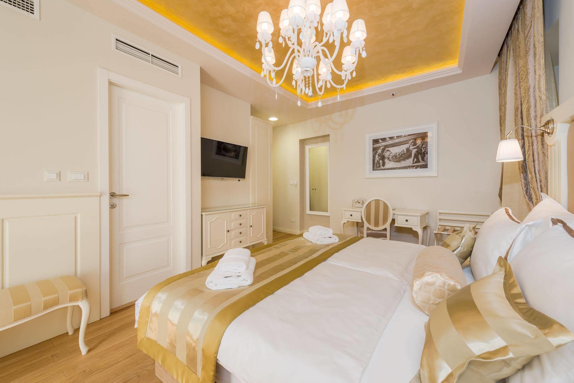 Hotel Piazza Heritage Split