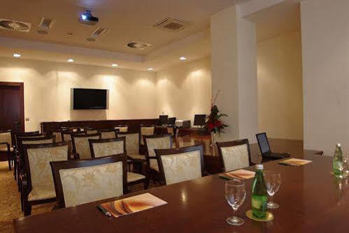 Globo Hotel 4*