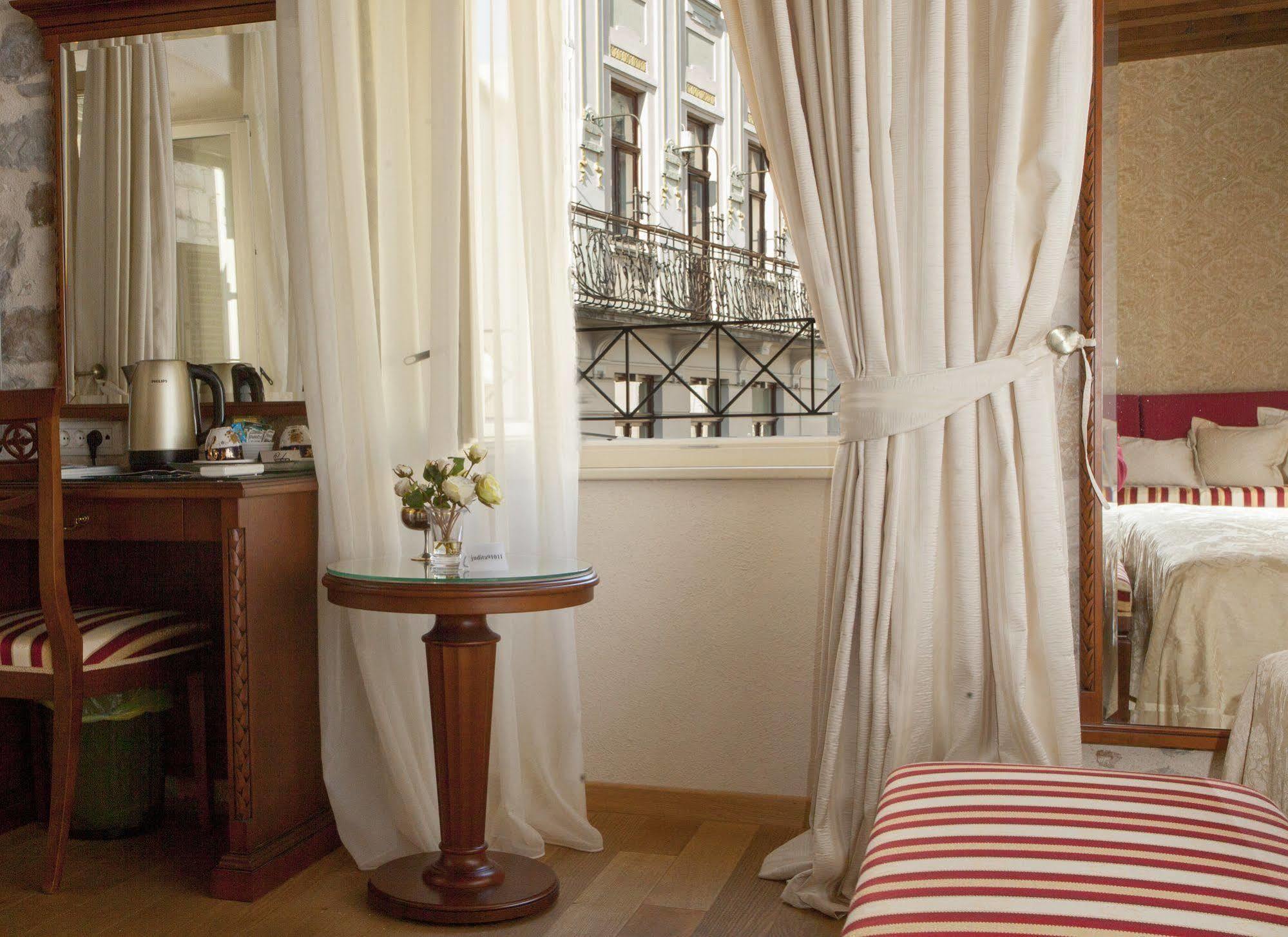 Judita Palace Heritage 4* Split