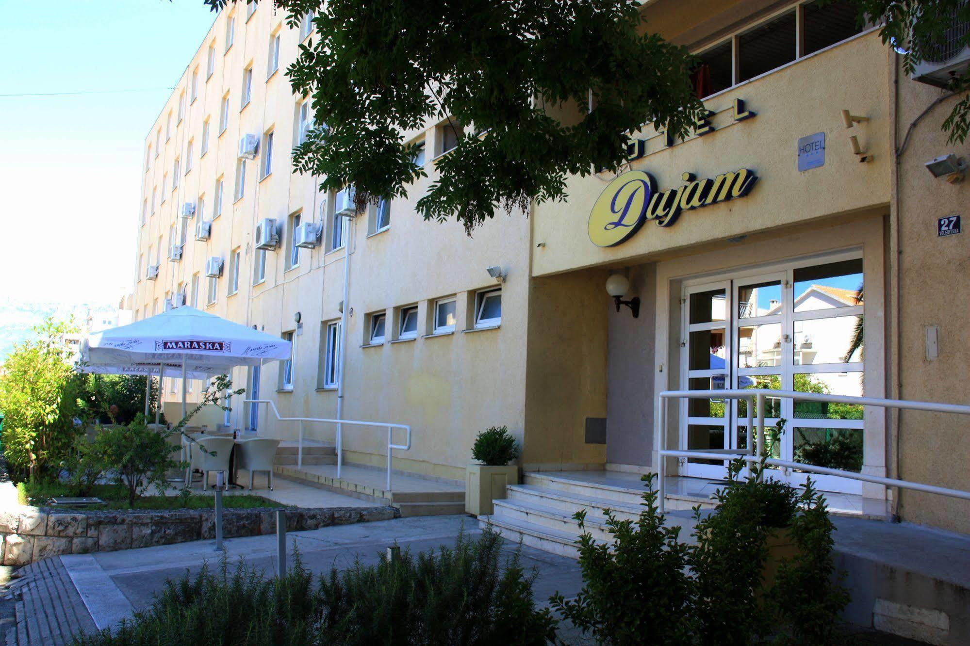 Hotel Dujam 3*