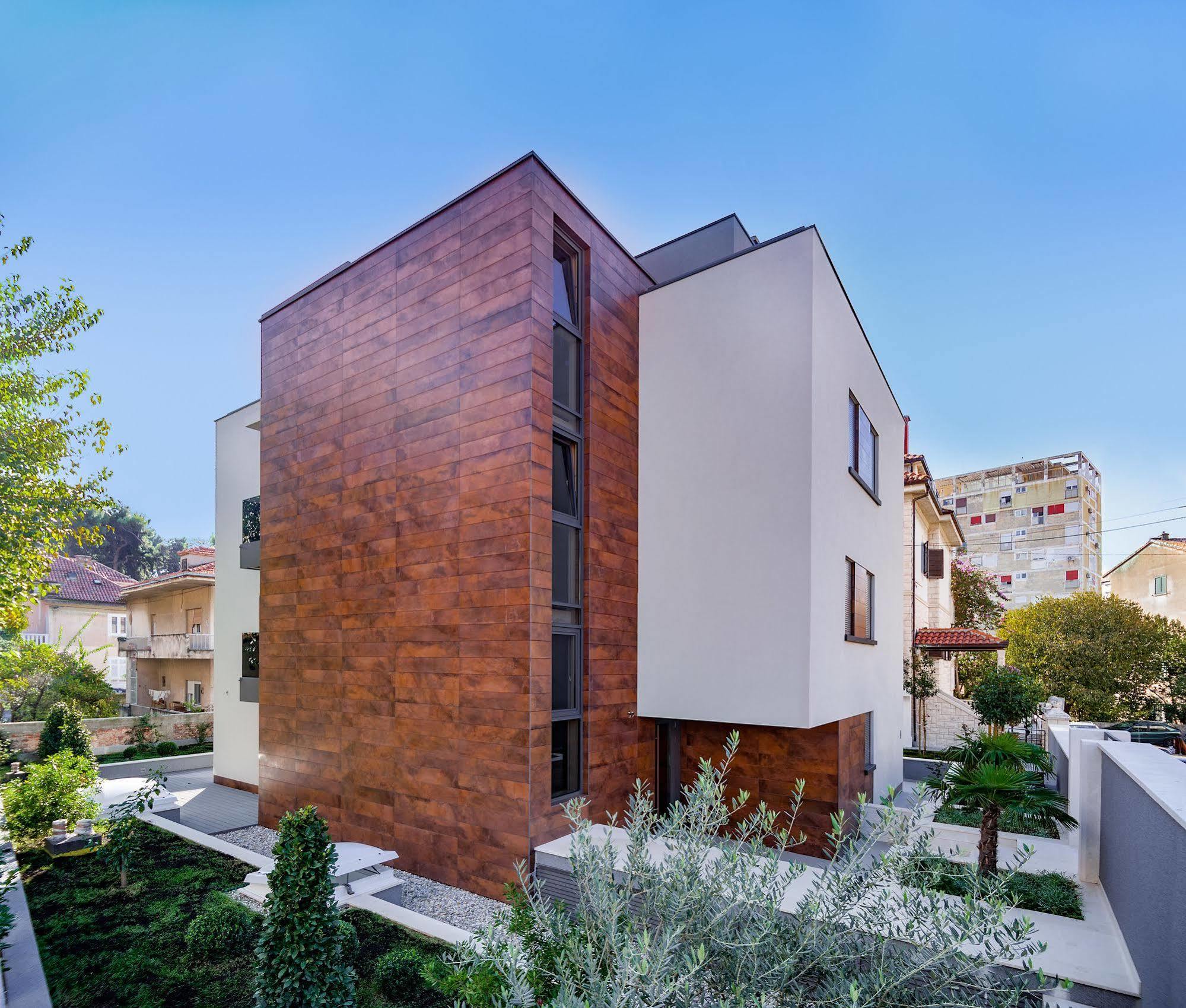 Aparthotel By Vestibul Palace
