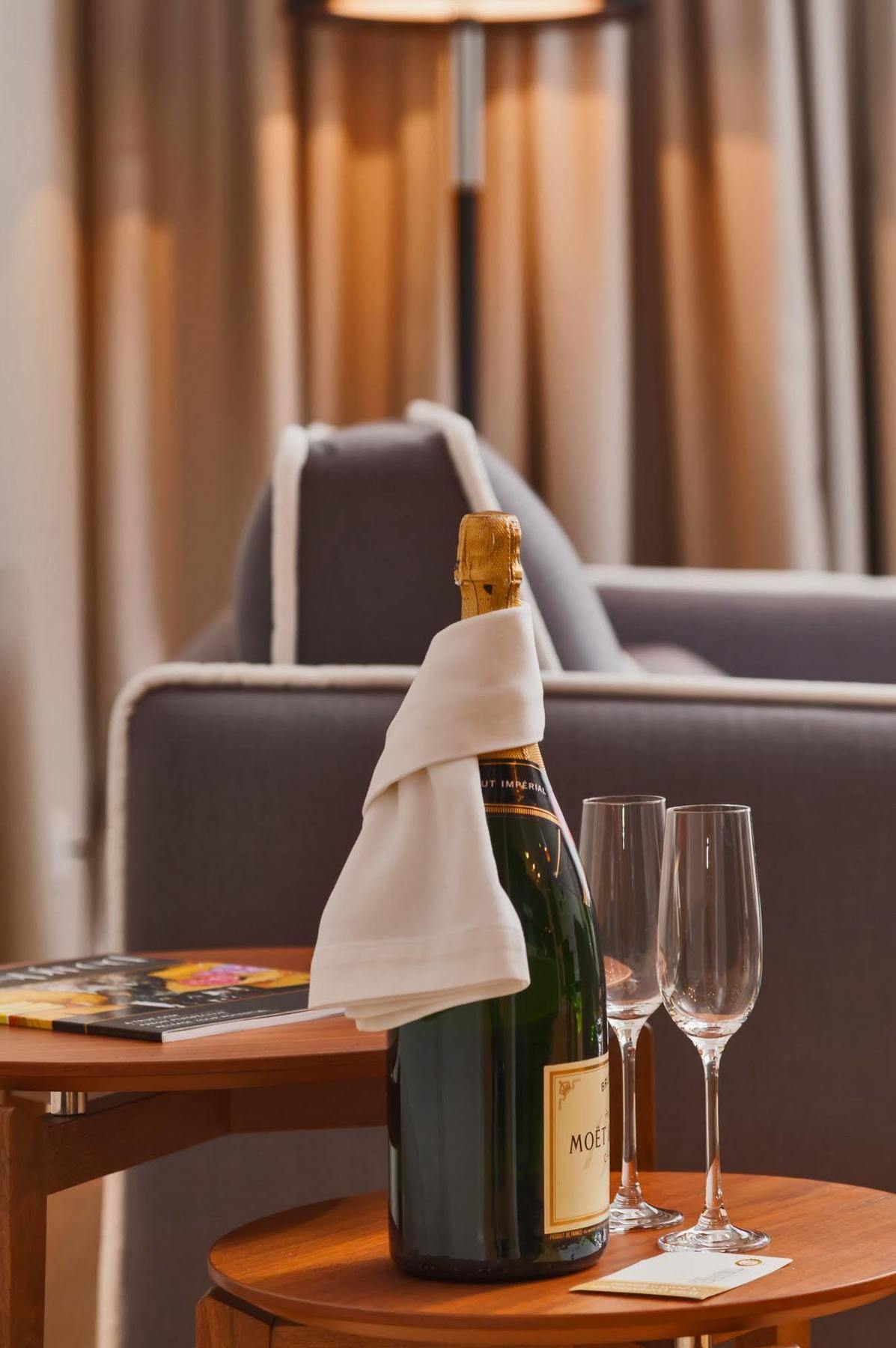 By Vestibul Palace 4* Split