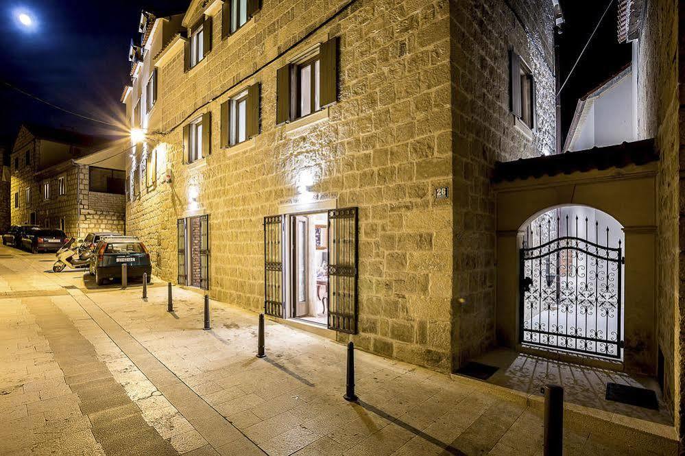 Acomodação com café da manhã  Splendida Palace 4*