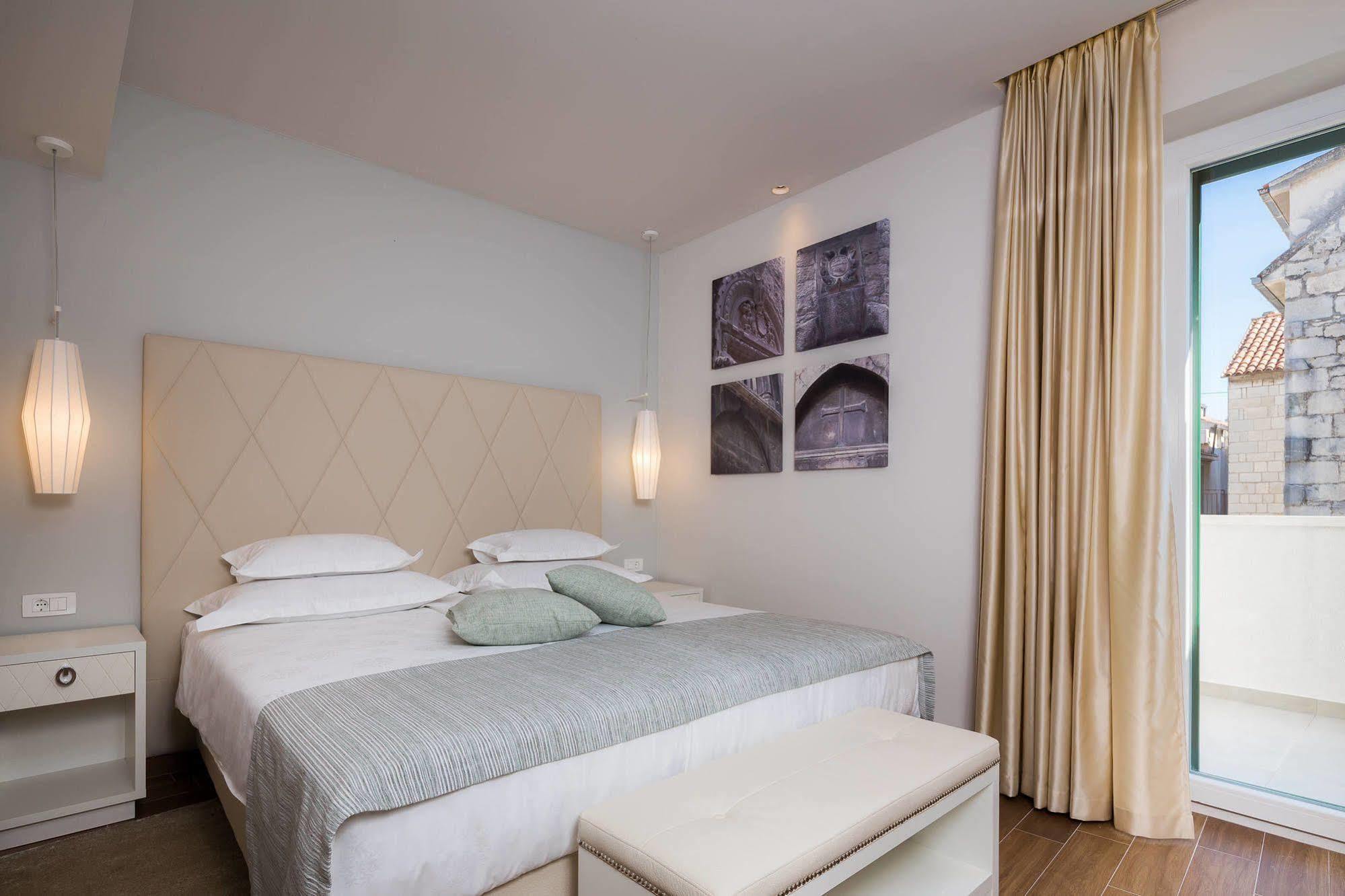 Bed & Breakfast Balatura The Fine Split
