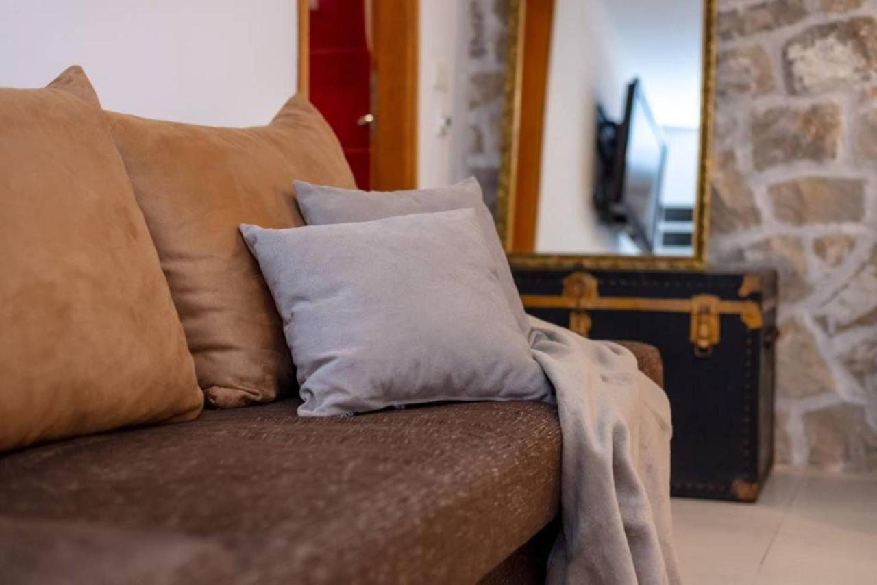 Vauquer Apartment