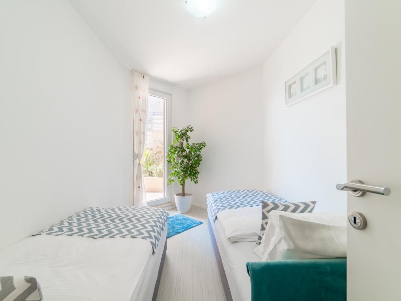 Excelsio Apartment *