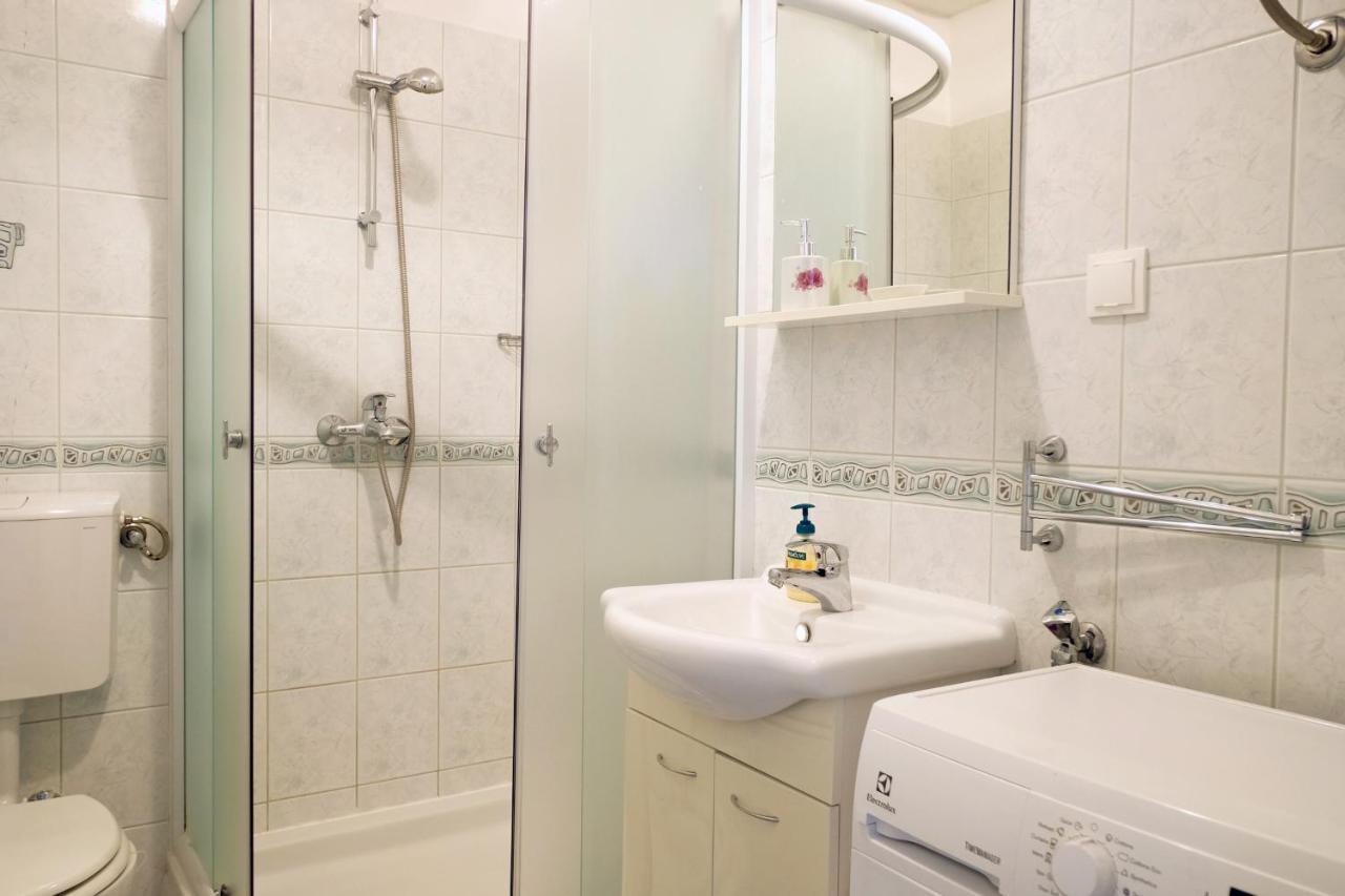 Apartment Apartment Ante *