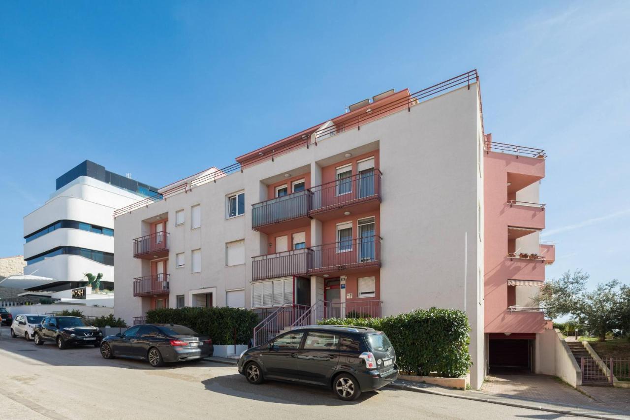 Apartment Sun Place Split