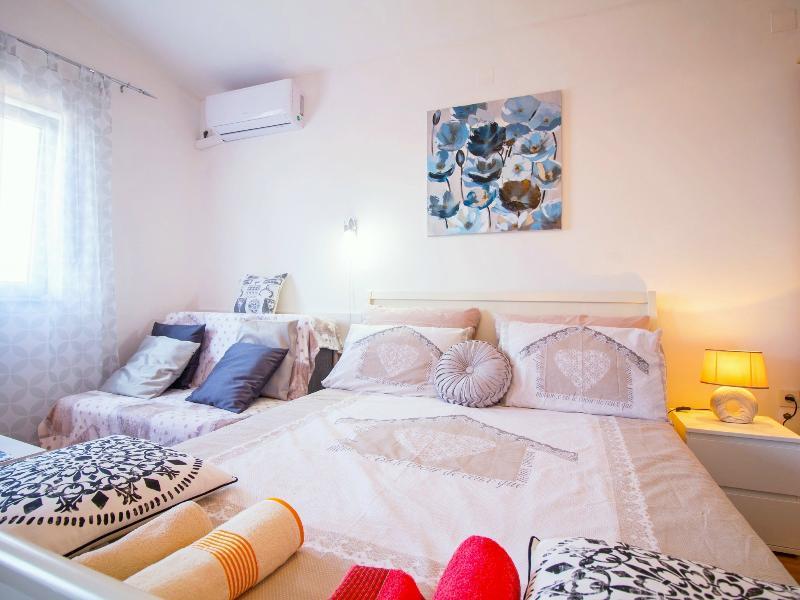 Dujo Apartment *