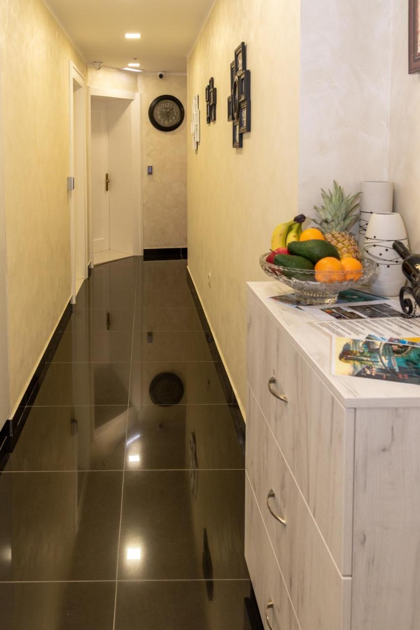 Acomodação com café da manhã  Metropole Luxury