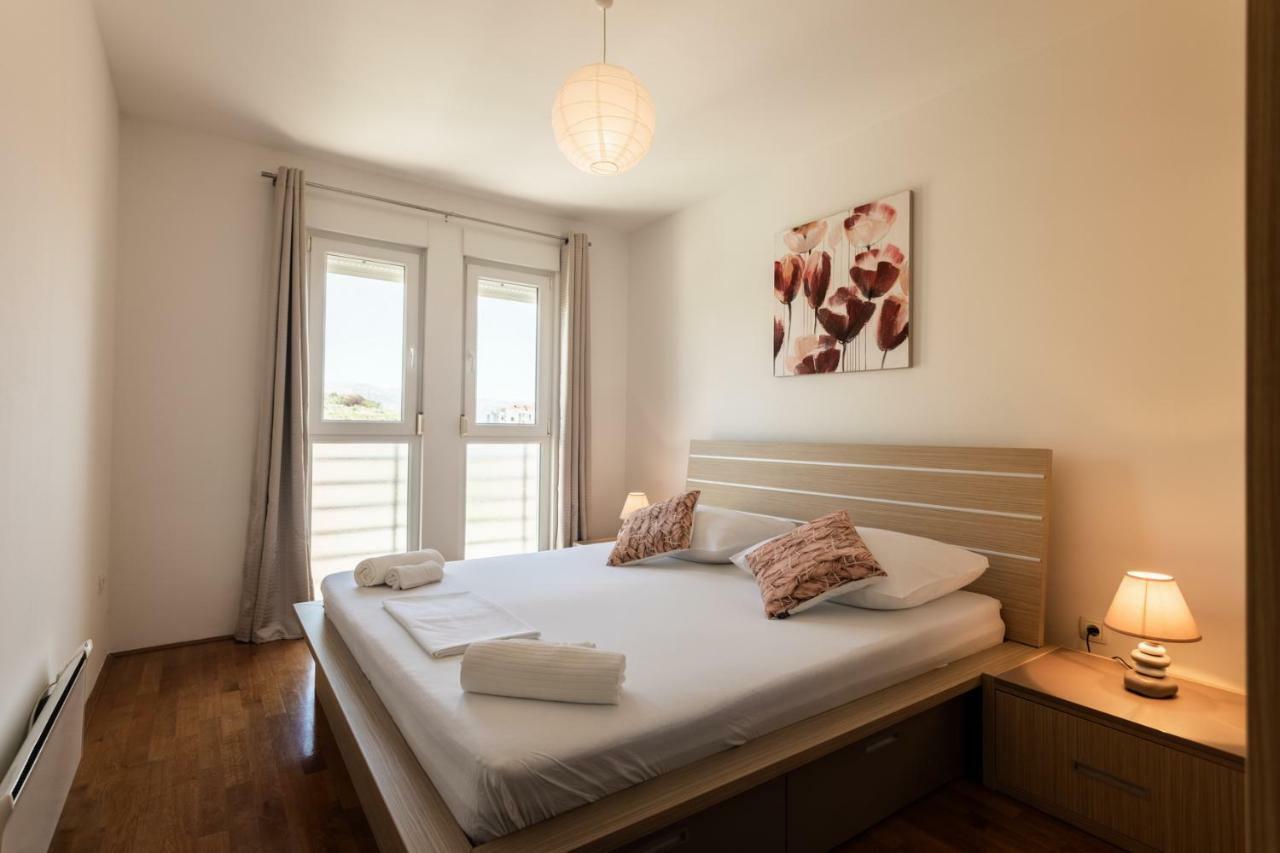 Apartman *