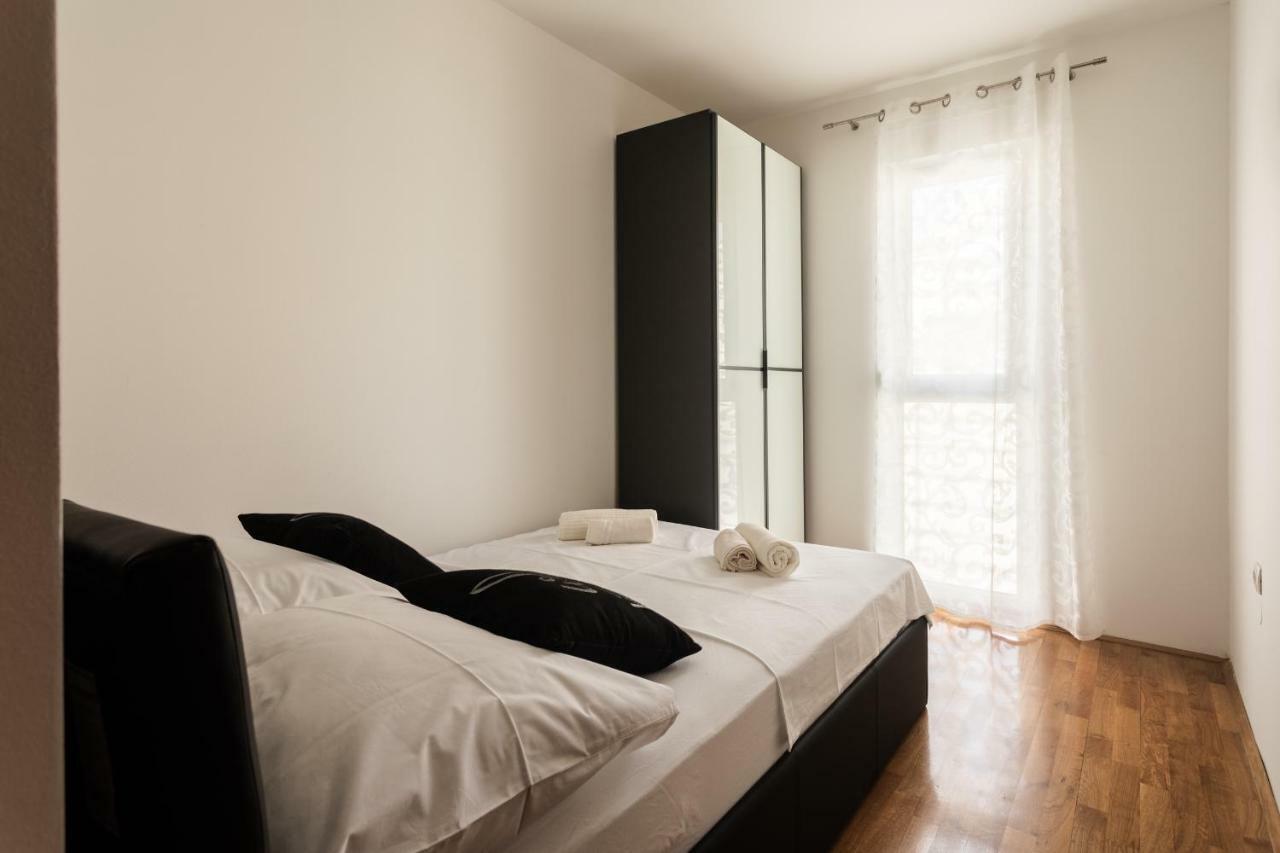 Apartman *