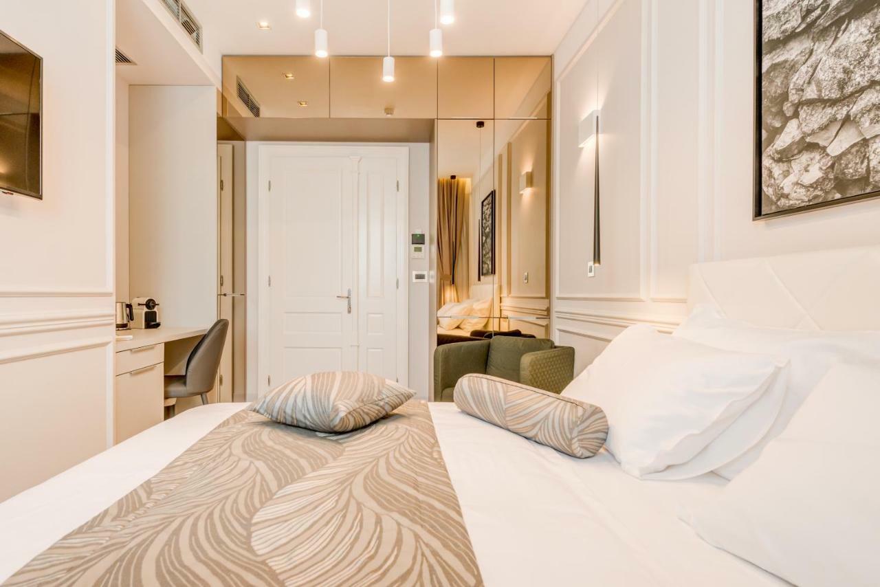 Luxury L'avenue 4*