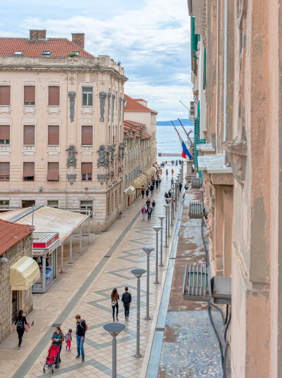 Luxury L'avenue Gostinjska kuća 4*