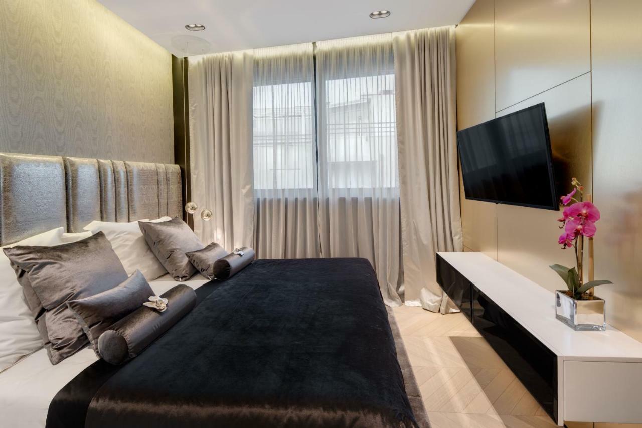 Posh Luxury
