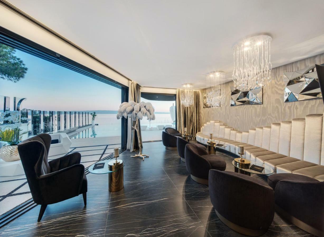 Posh Luxury