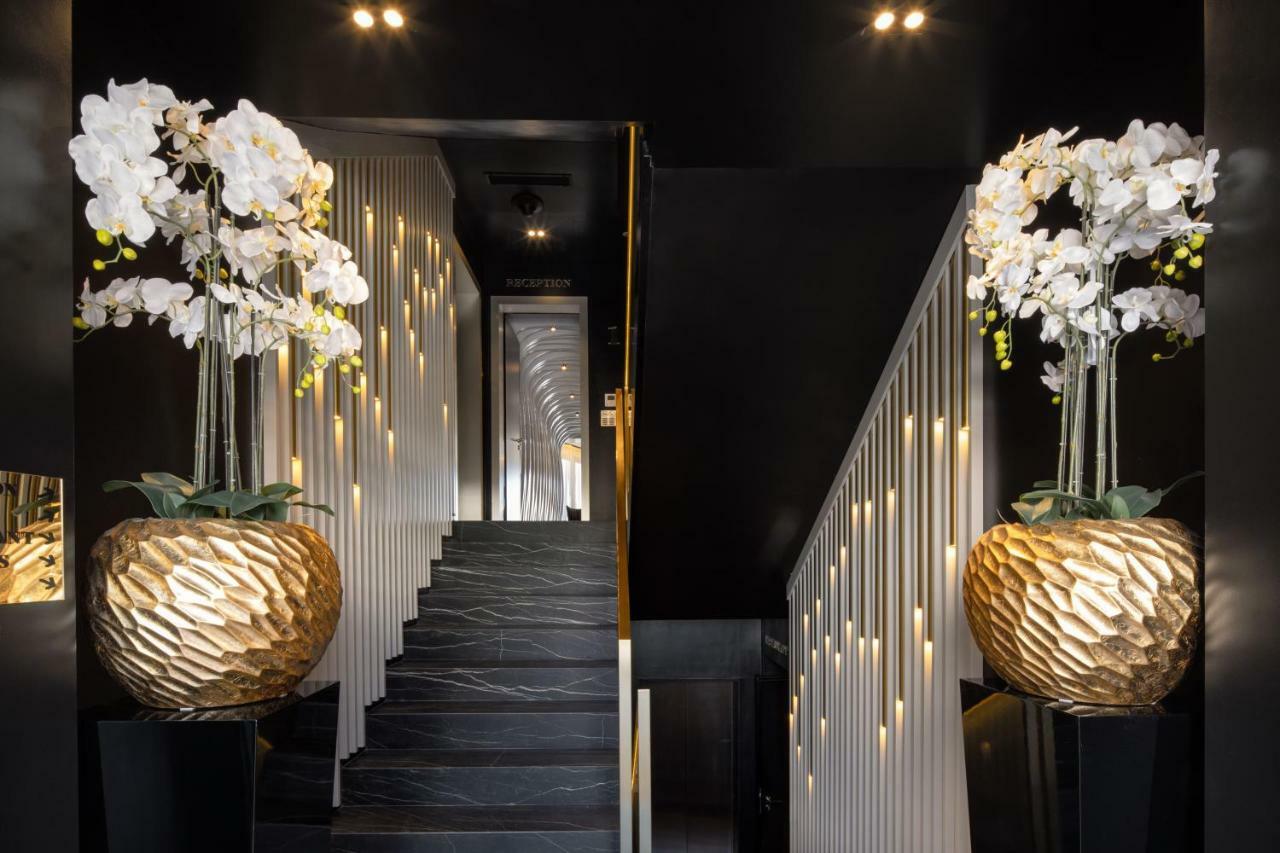 Posh Luxury *